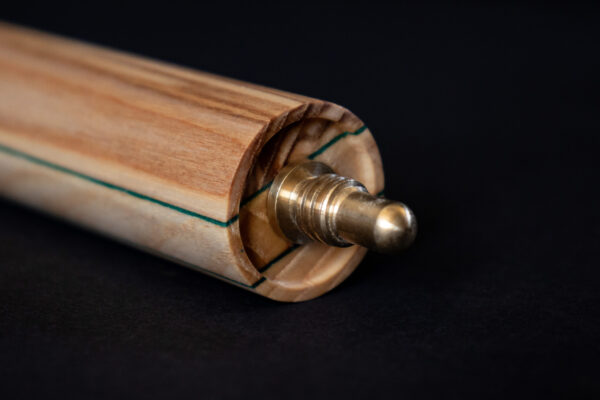 Rallonge pour queue de billard en frêne olivier + placage vert