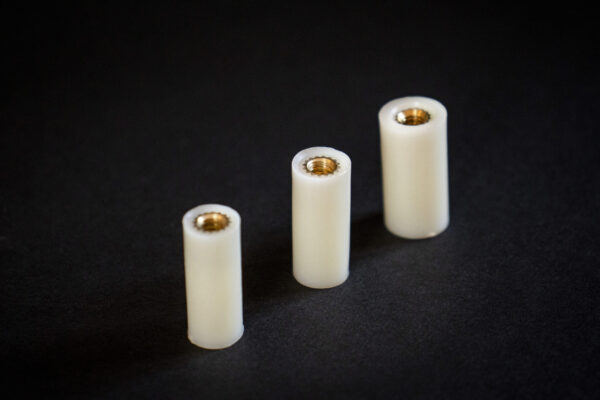 Virole de queue de billard Plastique avec pas de vis laiton